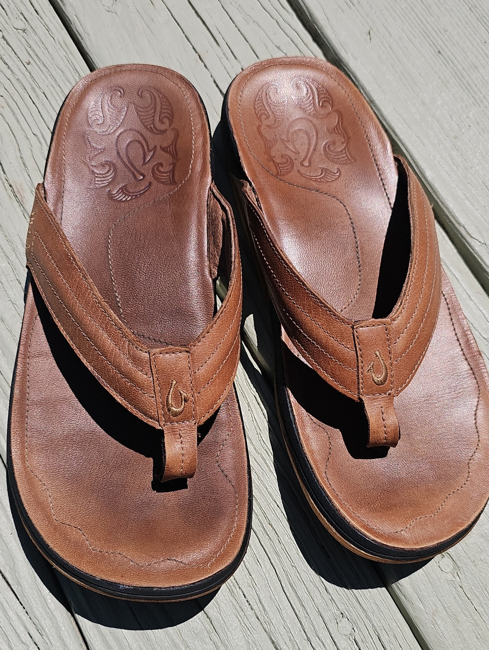 OluKai Moko Size 11 Brown Leather Flip-Flops - Picture 2 of 12